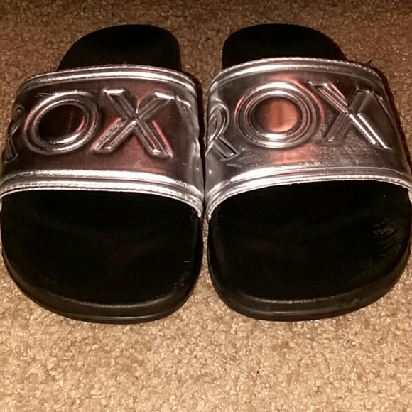NWOT Roxy slides - Picture 2 of 3